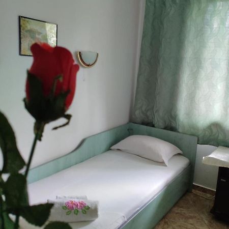 Две Сестри Lozenets Ngoại thất bức ảnh