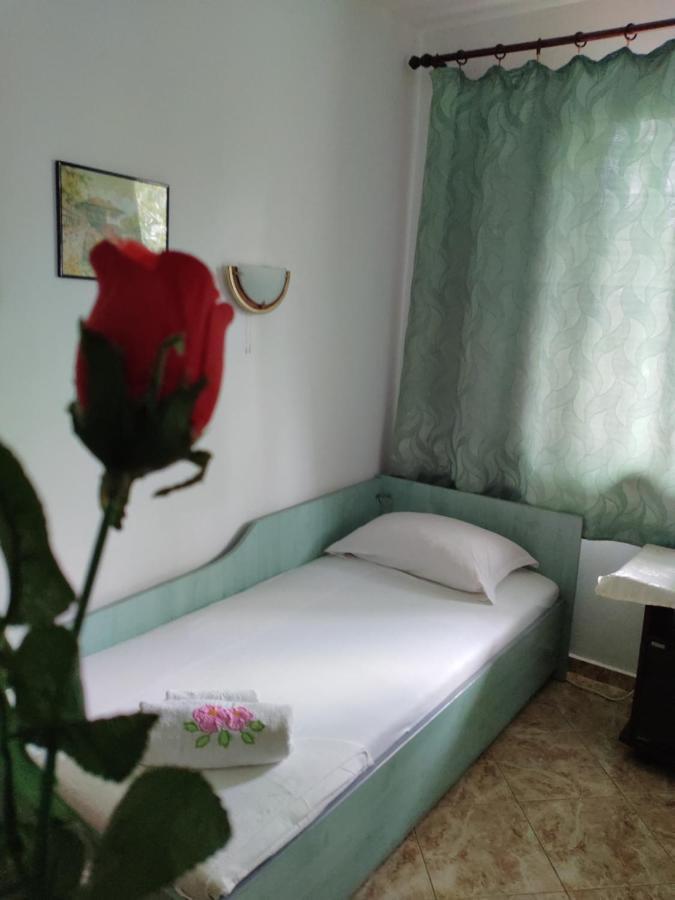 Две Сестри Lozenets Ngoại thất bức ảnh
